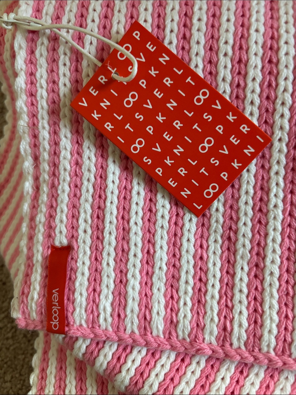 NWT Verloop scarf - Picture 2 of 3